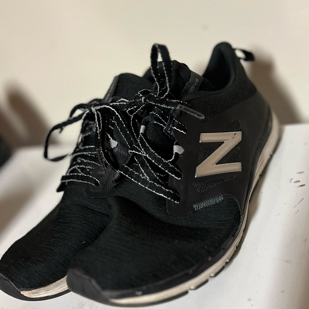 New balance size 9 women’s